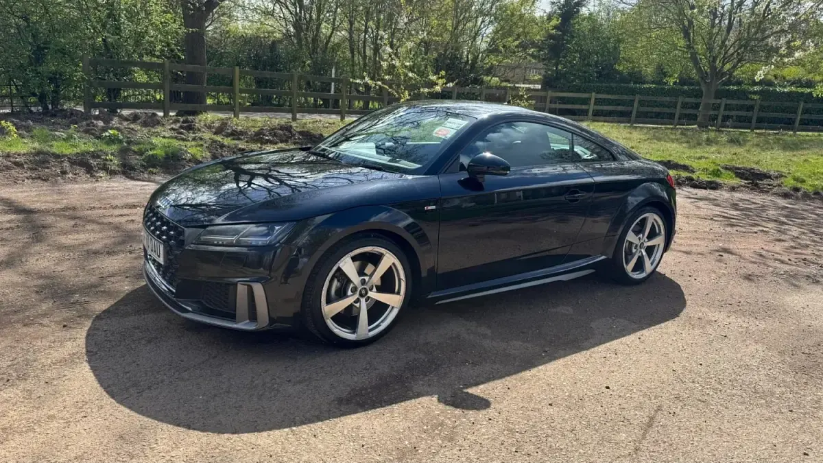 Używany Audi TT S-Line 245 KM (180 kW) 2020 Czarny Coupe