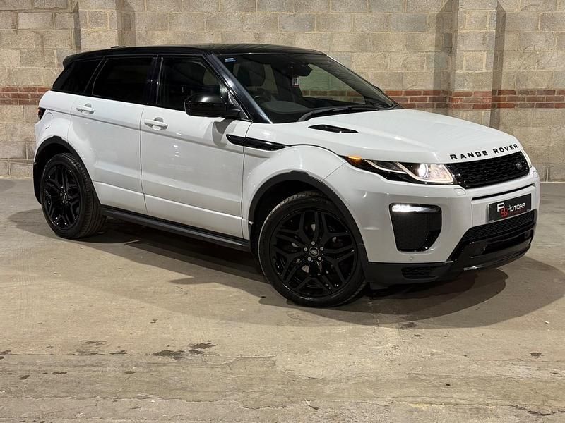 White Used 2017 Land Rover Range Rover evoque HSE Dynamic Estate | £11,490 (Good price) - Image 1/4