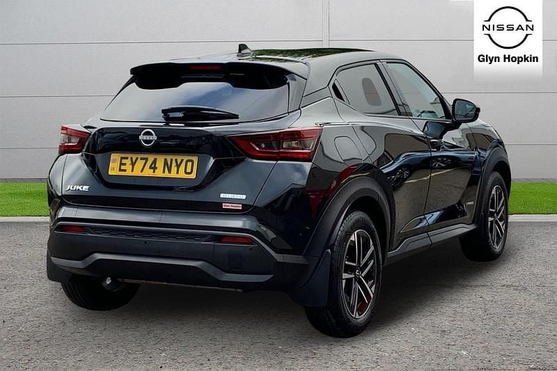 Used Nissan Juke N-Connecta 143 HP (105 kW) 2024 Black SUV