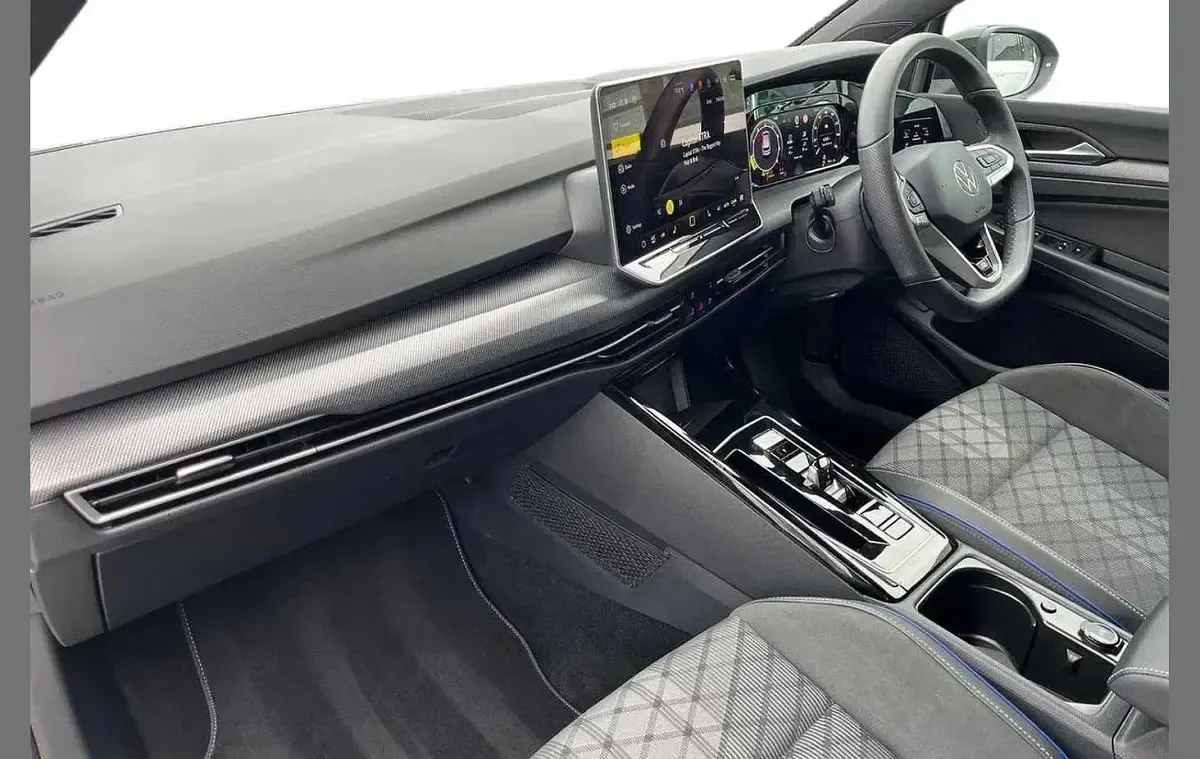 Used VW Golf VIII Black Edition 147 HP (108 kW) 2025 Grey Hatchback