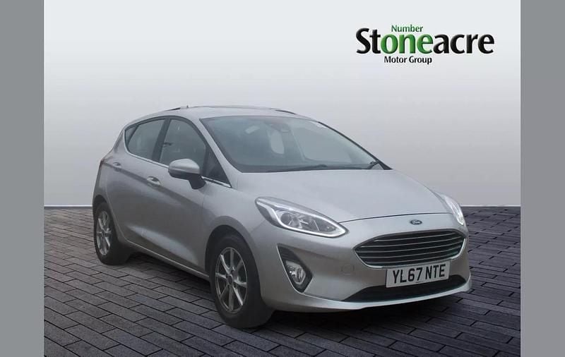 Silver Used 2017 Ford Fiesta Zetec Hatchback | £9,990 (A bit pricey) - Image 1/4