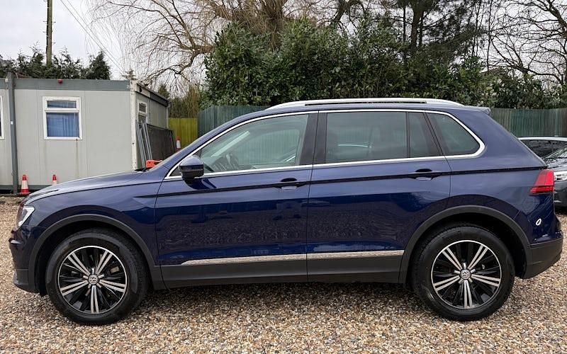 Used VW Tiguan SE 190 HP (139 kW) 2017 Blue SUV