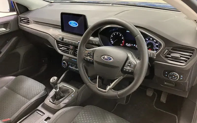 Used Ford Focus Titanium X 125 HP (91 kW) 2019 Blue Hatchback