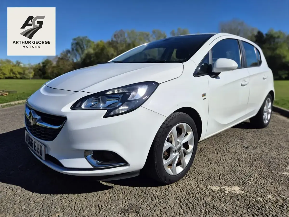 Second-hand Vauxhall Corsa SRi 90 CP (66 kW) 2016 Alb Hatchback
