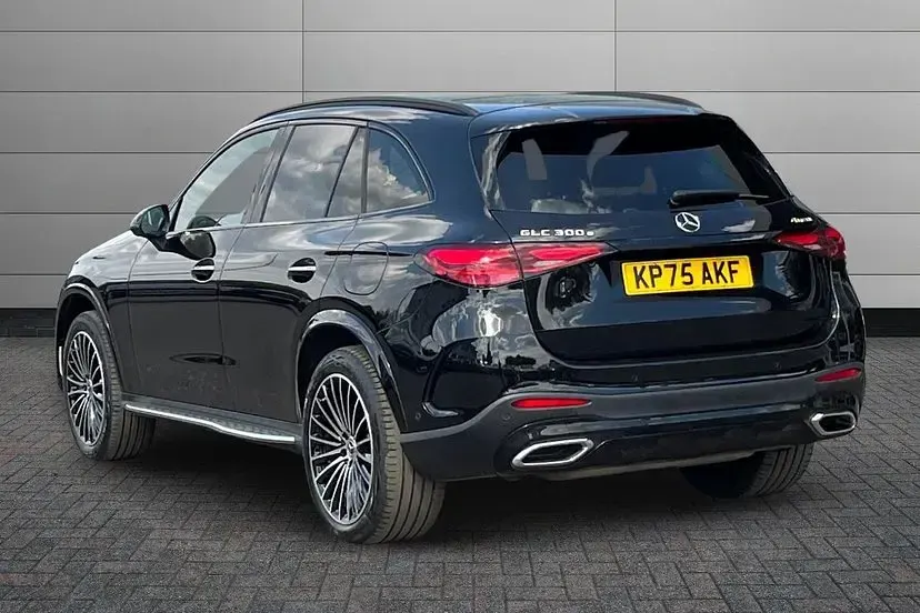 Used Mercedes GLC300 AMG Line Premium Plus 309 HP (227 kW) 2025 Obsidian black SUV