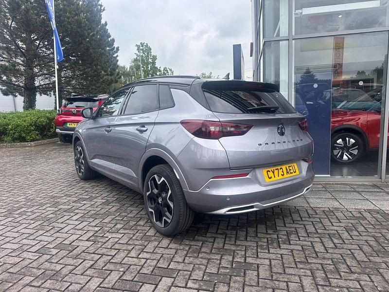 Grey Used 2023 Vauxhall Grandland X Ultimate SUV | £20,496 (Expensive) - Image 1/4