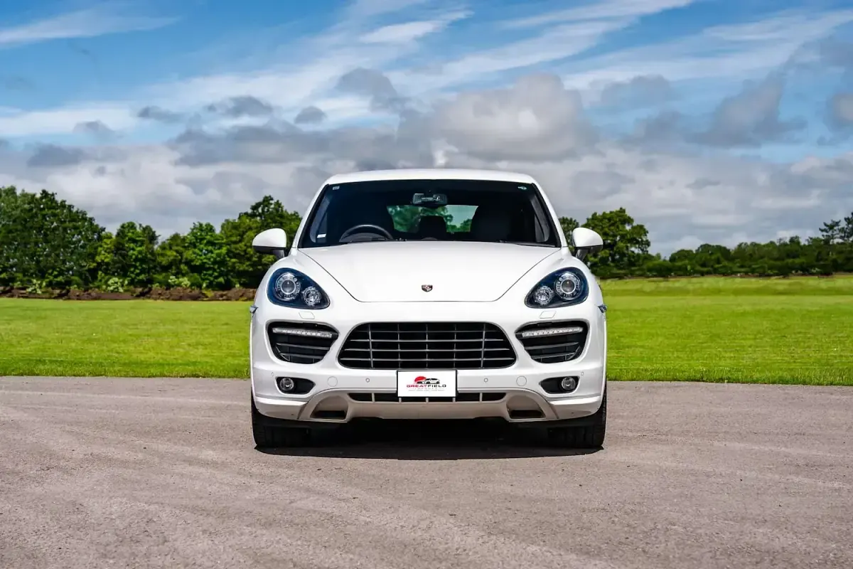 Used Porsche Cayenne GTS 420 HP (308 kW) 2026 White SUV