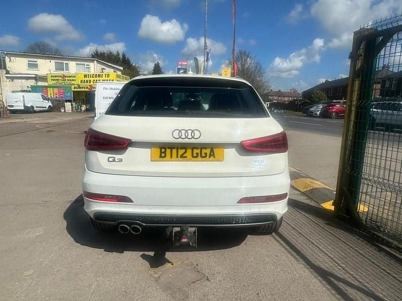 Begagnad Audi Q3 S-Line 140 HK (102 kW) 2012 Vit SUV