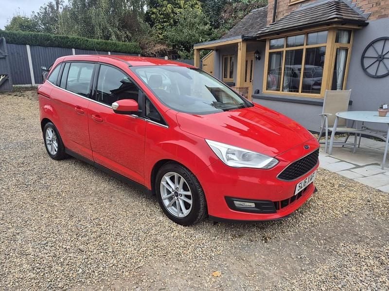 Red Used 2016 Ford Grand C-Max Zetec MPV | £3,995 (Good price) - Image 1/4