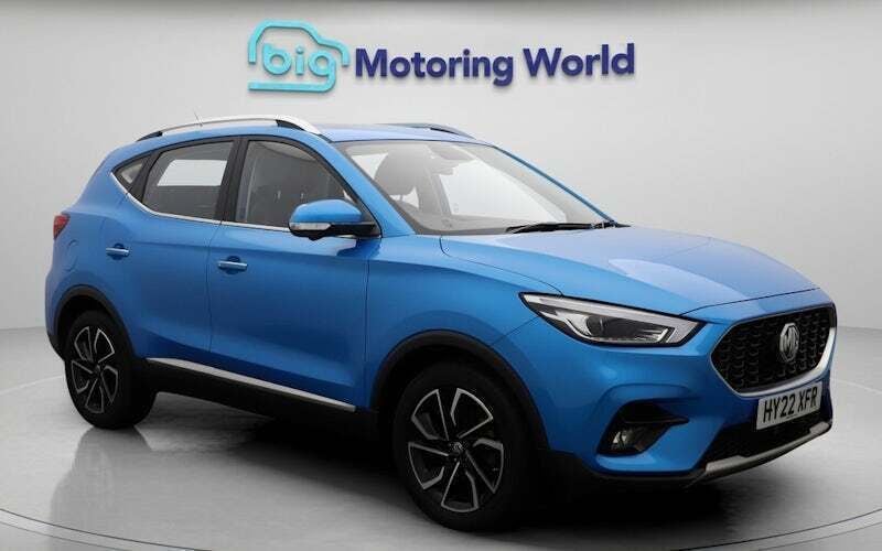 Blue Used 2022 MG ZS Exclusive Sedan | £14,200 (Fair price) - Image 1/4