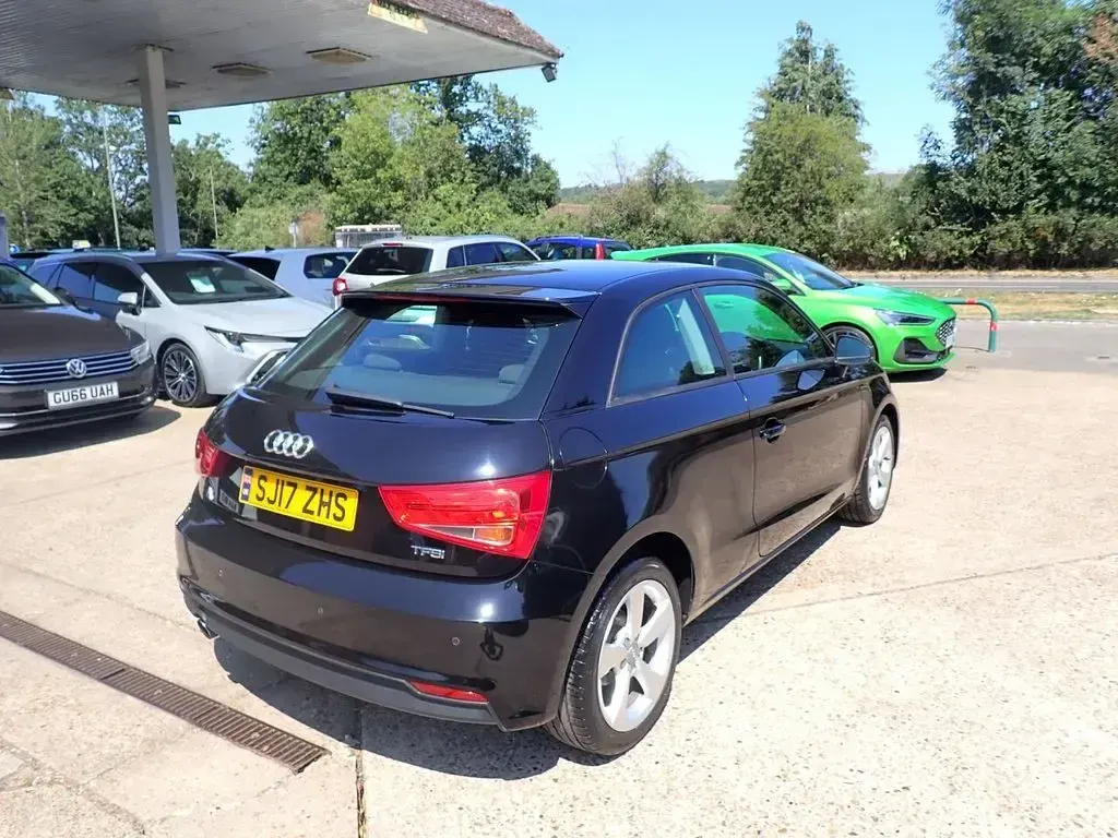 Used Audi A1 Sport 95 HP (69 kW) 2017 Black Hatchback