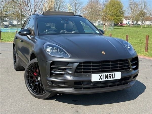 Silver Used 2020 Porsche Macan SUV | £39,995 (Expensive) - Image 1/1