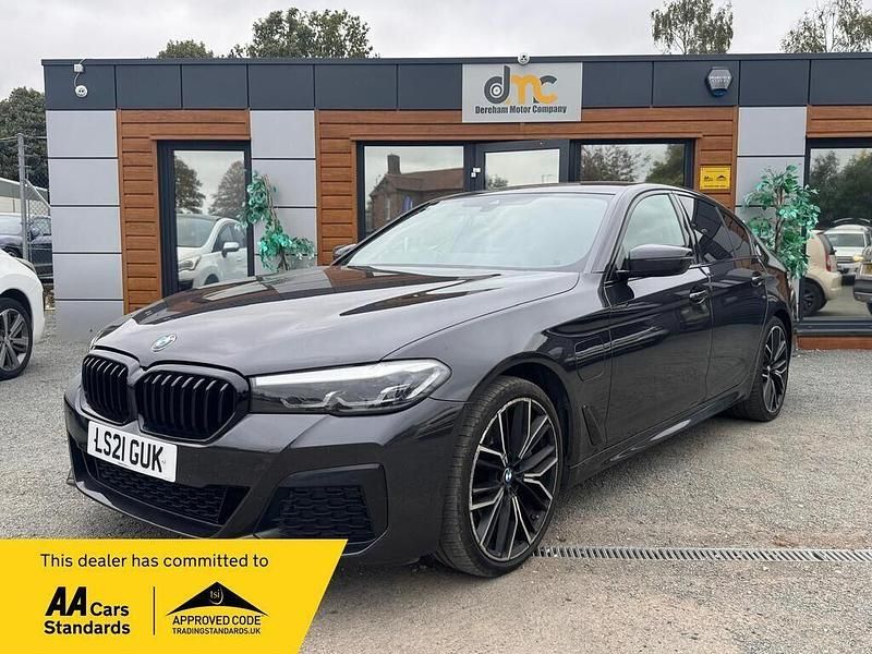 Grey Used 2021 BMW 530e M Sport Sedan | £17,699 (A bit pricey) - Image 1/2