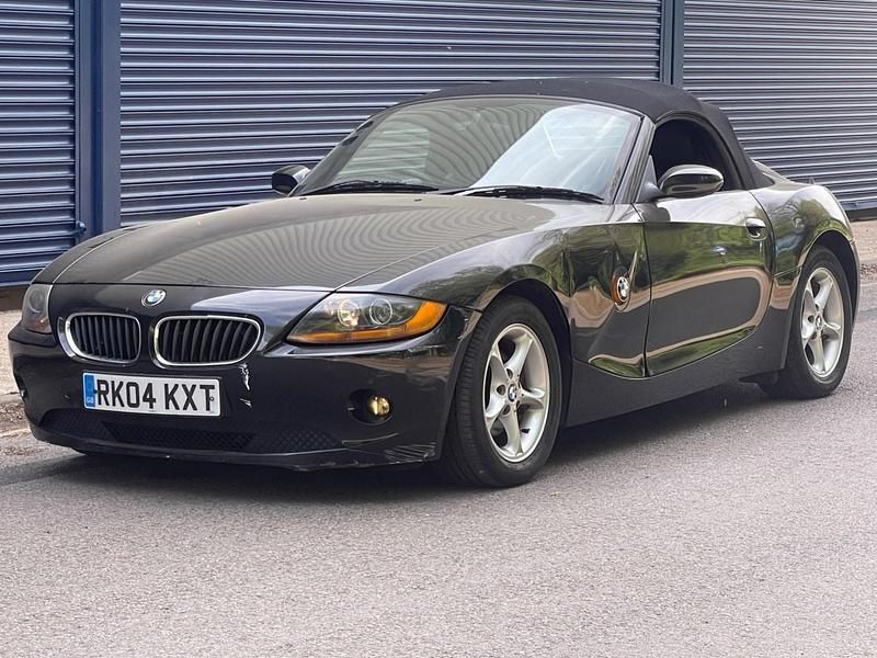 Black Used 2004 BMW Z4 Impressive Cabriolet | £2,500 (Good price) - Image 1/4