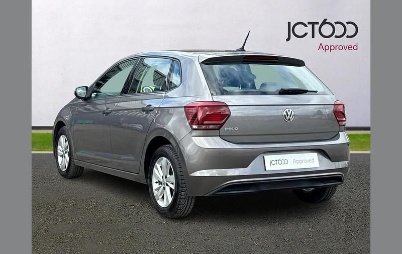 Used VW Polo Edition 64 HP (47 kW) 2019 Grey Hatchback