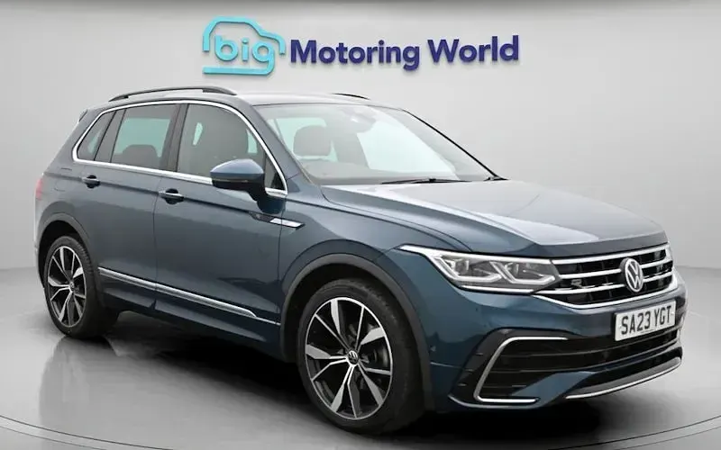 Usado VW Tiguan R-line 150 CV (110 kW) 2023 SUV