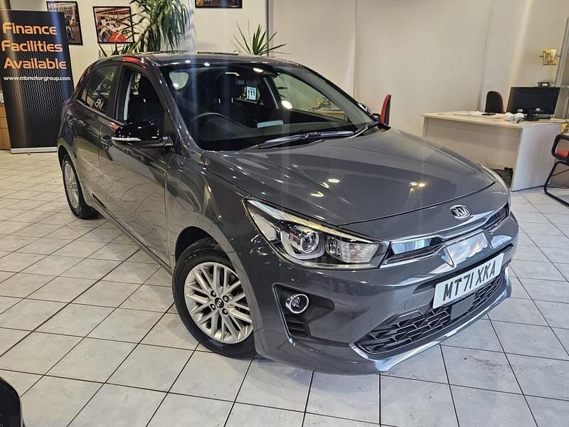 Used Kia Rio 84 HP (61 kW) 2021 Grey Hatchback