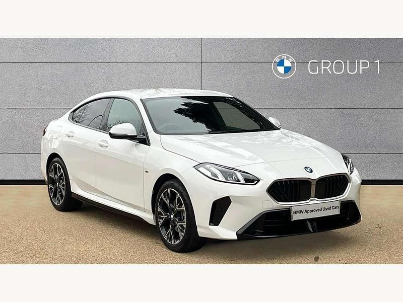 White Used 2025 BMW 220 M Sport Coupe | £29,995 (Good price) - Image 1/4