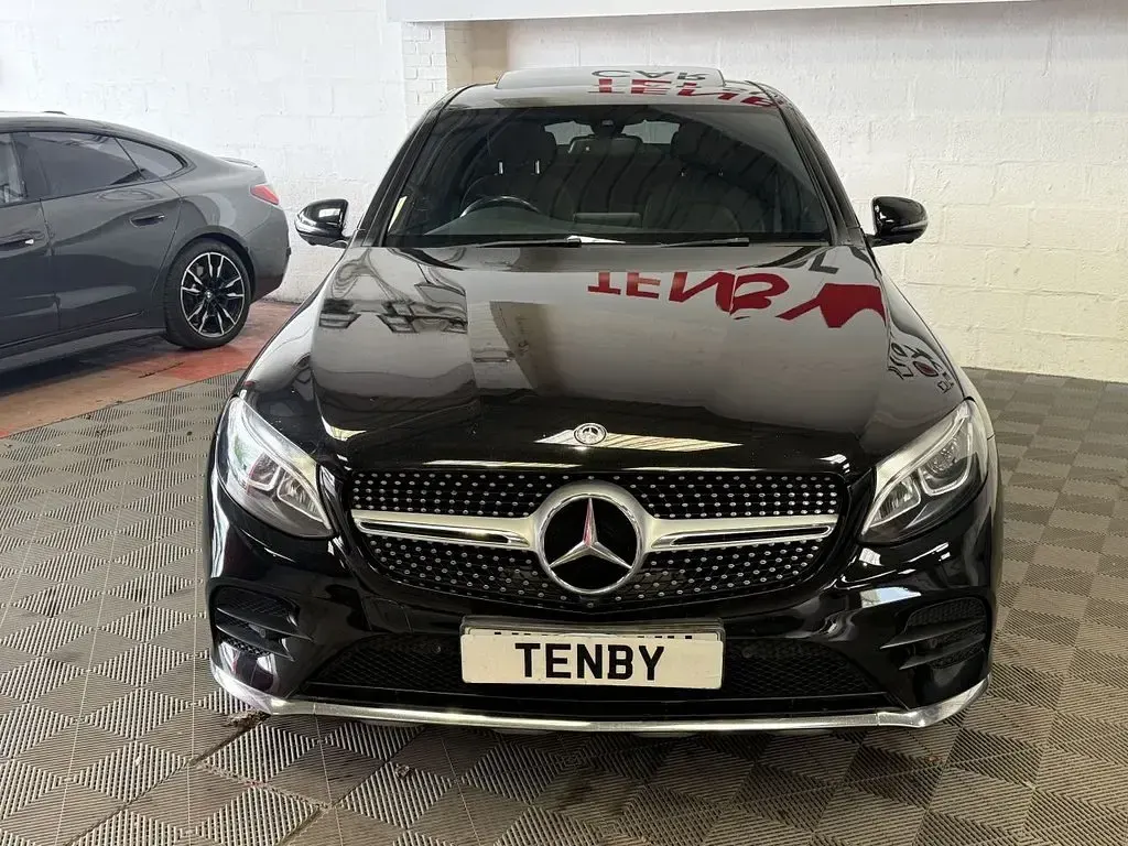 Used Mercedes GLC220 AMG line 170 HP (125 kW) 2017 Black SUV
