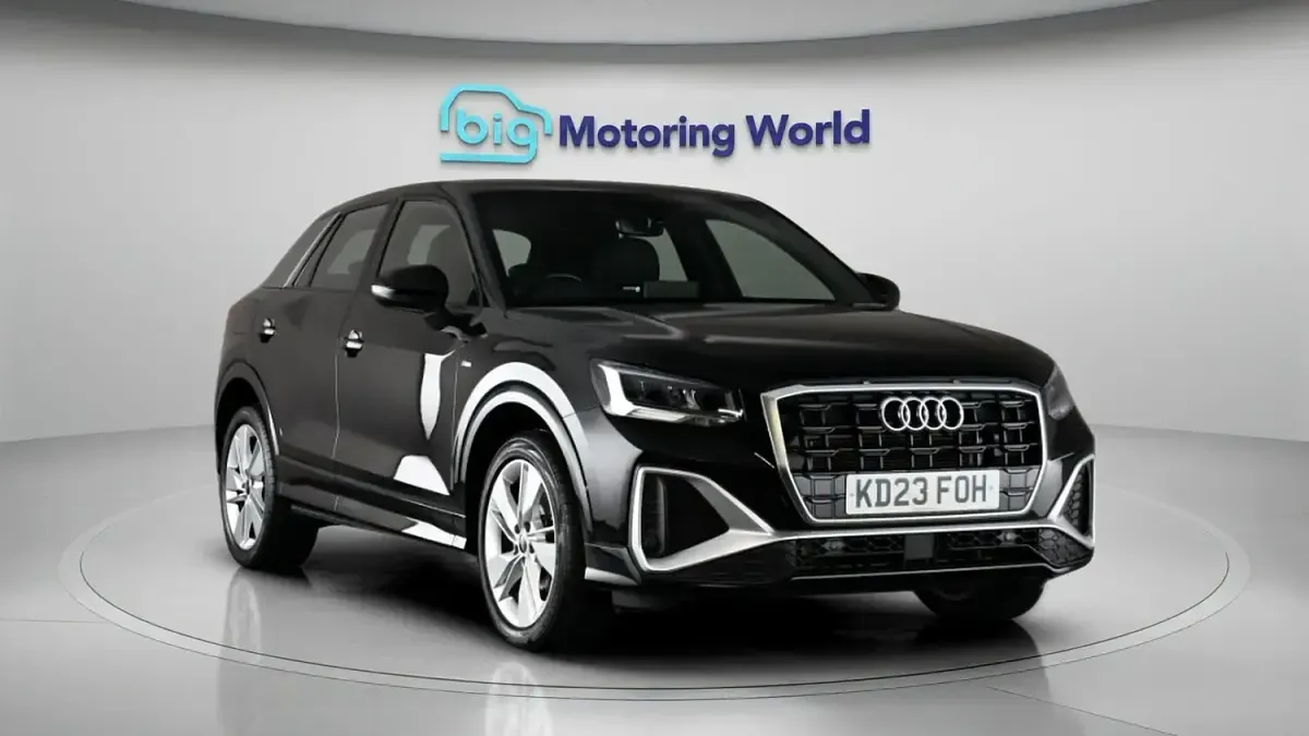 Used Audi Q2 S-Line 150 HP (110 kW) 2023 Black SUV