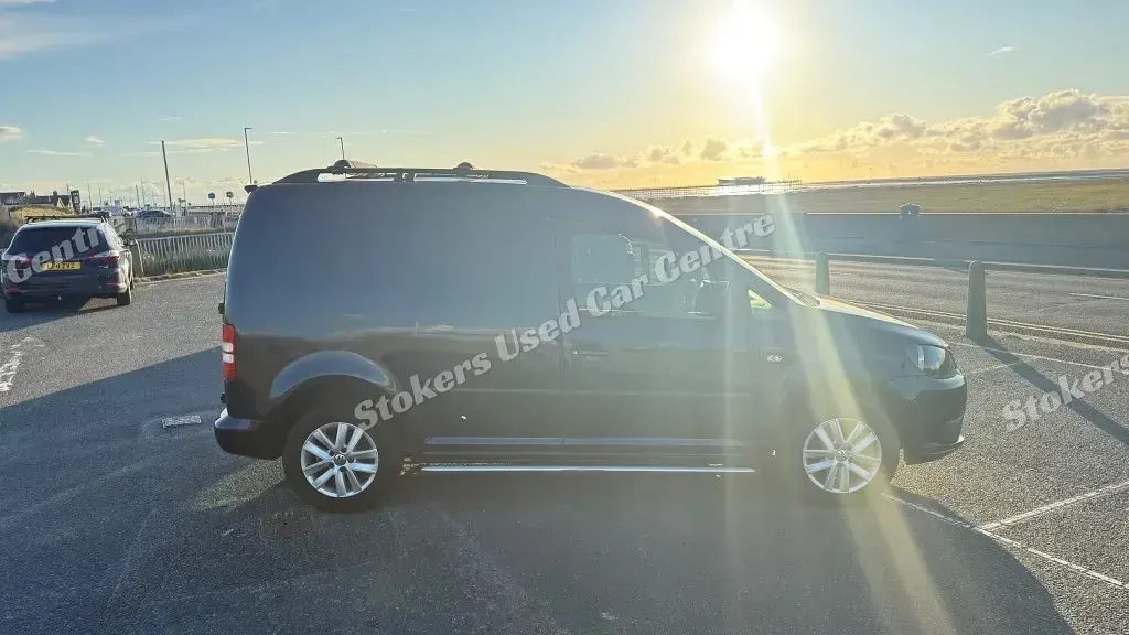 Usado VW Caddy Life 2014 Azul Monovolume