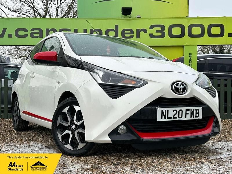 Used Toyota Aygo Trend 2020 White Hatchback