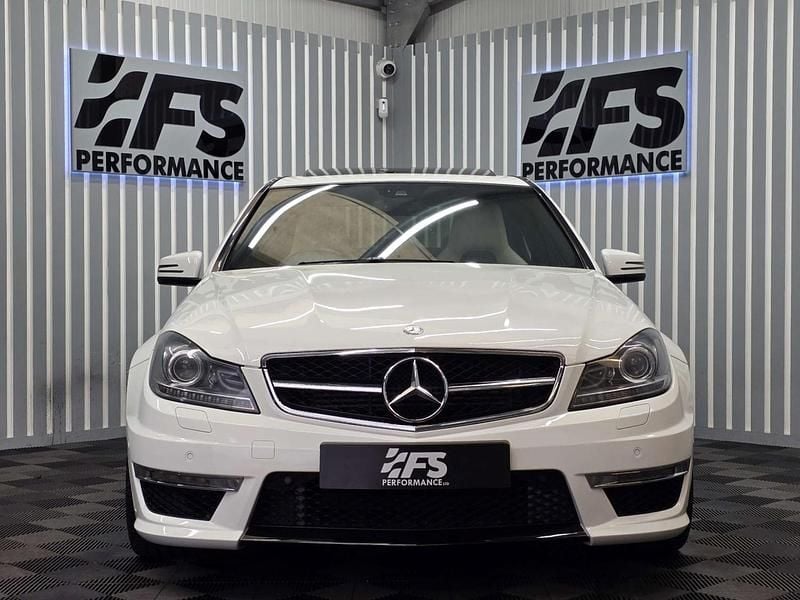 Used Mercedes C63 AMG AMG 457 HP (336 kW) 2013 White Sedan