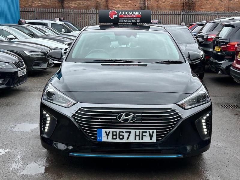 Used Hyundai Ioniq SE 141 HP (103 kW) 2017 Black Hatchback