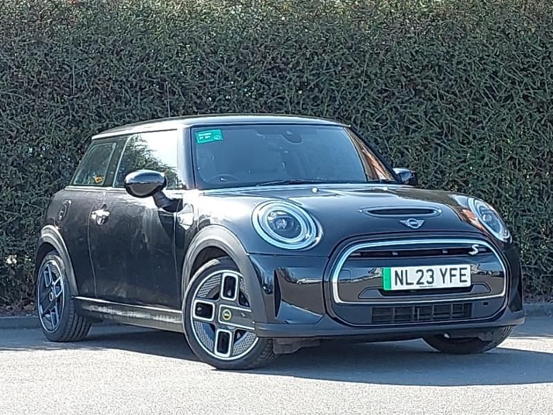 Used Mini Cooper S Level 2 135 kW (184 HP) 2023 Black Hatchback