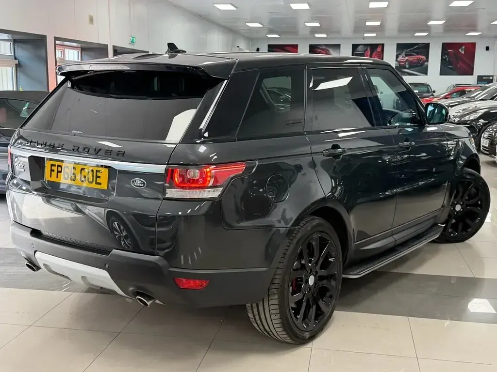 Used Land Rover Range Rover Sport HSE 306 HP (225 kW) 2016 Grey SUV