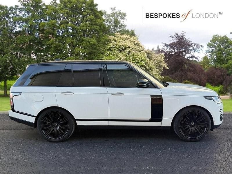 Used Land Rover Range Rover Vogue SE 2018 White SUV
