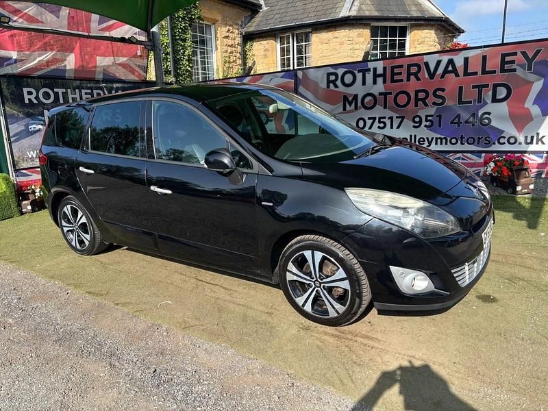 Black Used 2011 Renault Grand Scénic III Bose Edition MPV | £2,495 (Fair price) - Image 1/4