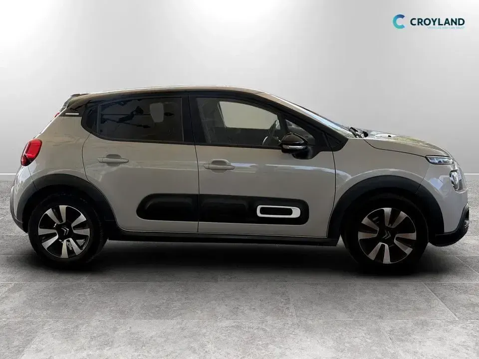 Used Citroën C3 PureTech 83 HP (61 kW) 2024 Grey Hatchback