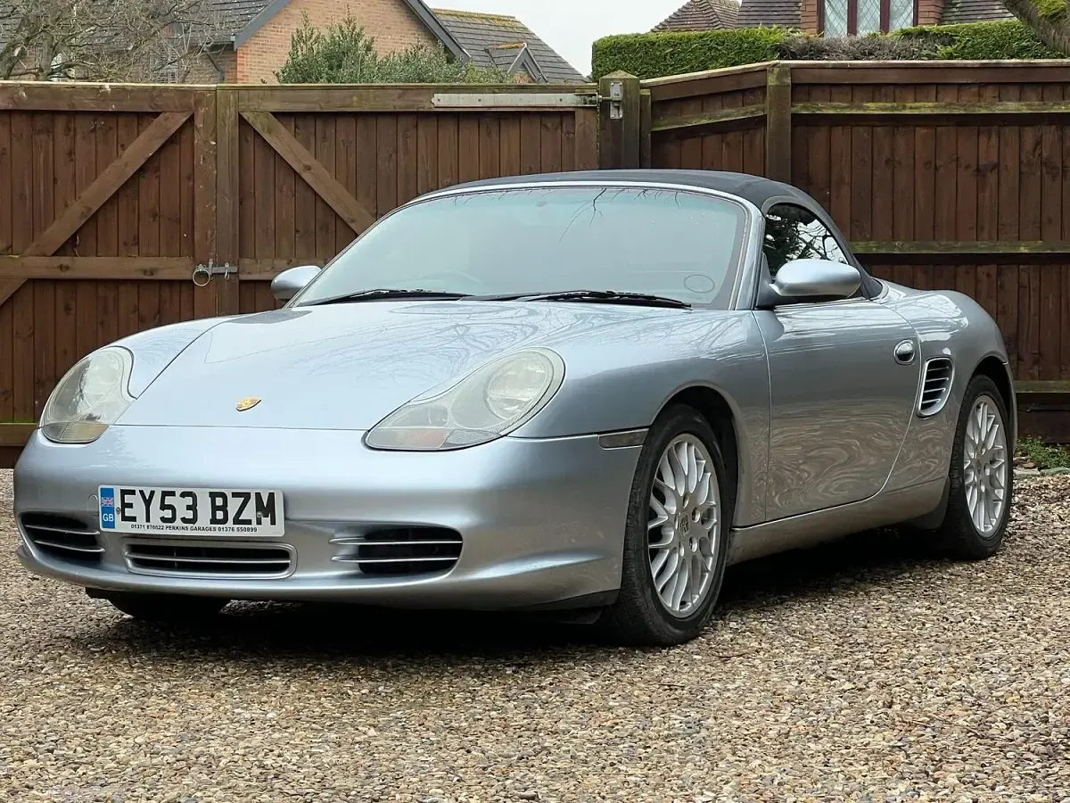 Used Porsche Boxster 260 HP (191 kW) 2003 Silver Cabriolet