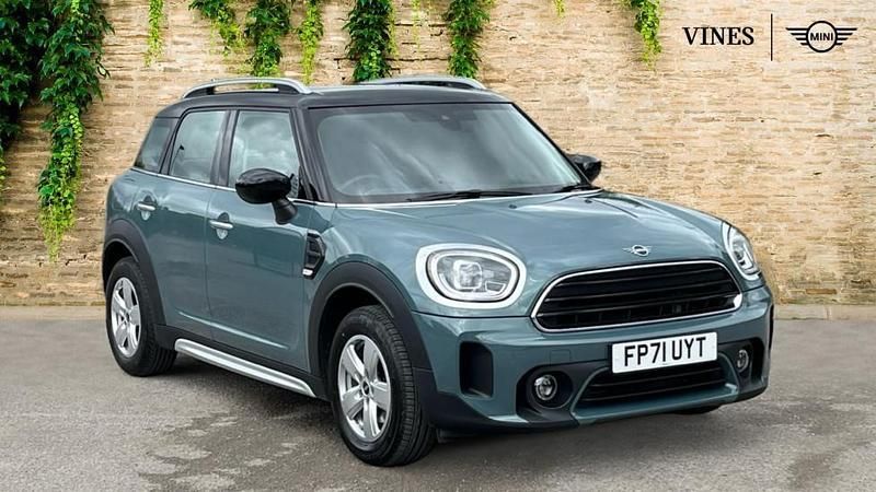 Green Used 2022 Mini Cooper Countryman Classic SUV | £18,899 (Fair price) - Image 1/4