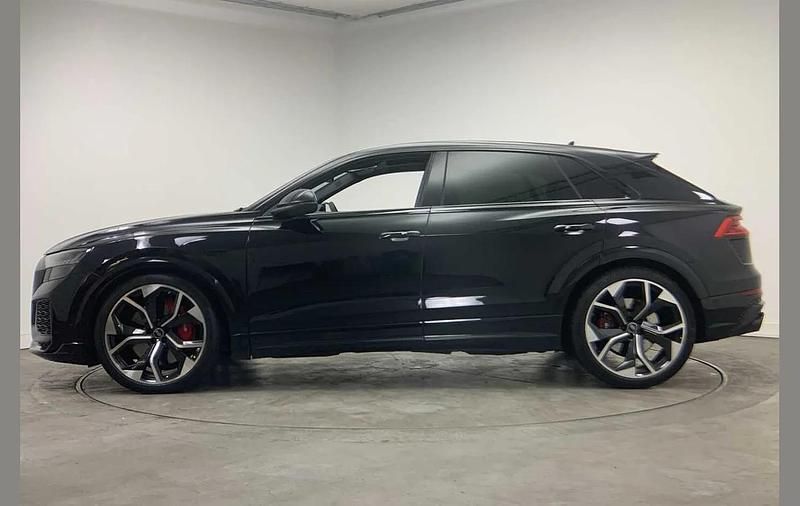 Used Audi RS Q8 Advanced 591 HP (434 kW) 2024 Black SUV