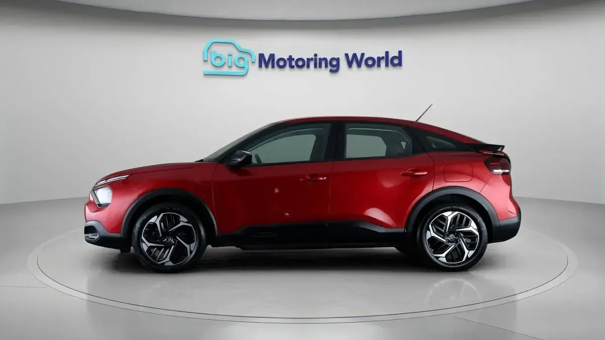 Used Citroën C4 PureTech 2021 Red Hatchback