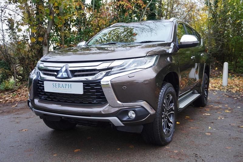Bronze Used 2018 Mitsubishi Shogun SUV | £19,700 (A bit pricey) - Image 1/4