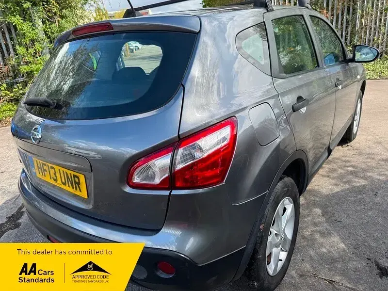 Used Nissan Qashqai Visia 117 HP (86 kW) 2013 Grey SUV