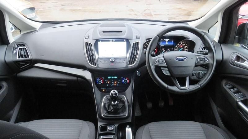 Used Ford C-MAX Titanium 2017 Black MPV