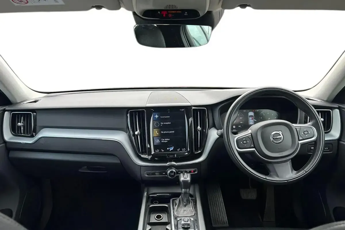 Begagnad Volvo XC60 Momentum 2018 Brun SUV