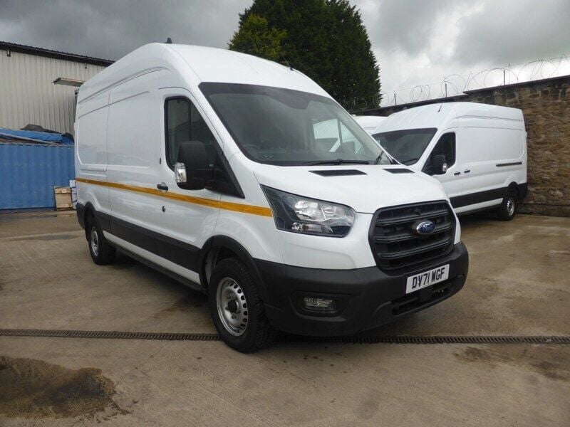 Used Ford Transit 130 HP (95 kW) 2021 White Van
