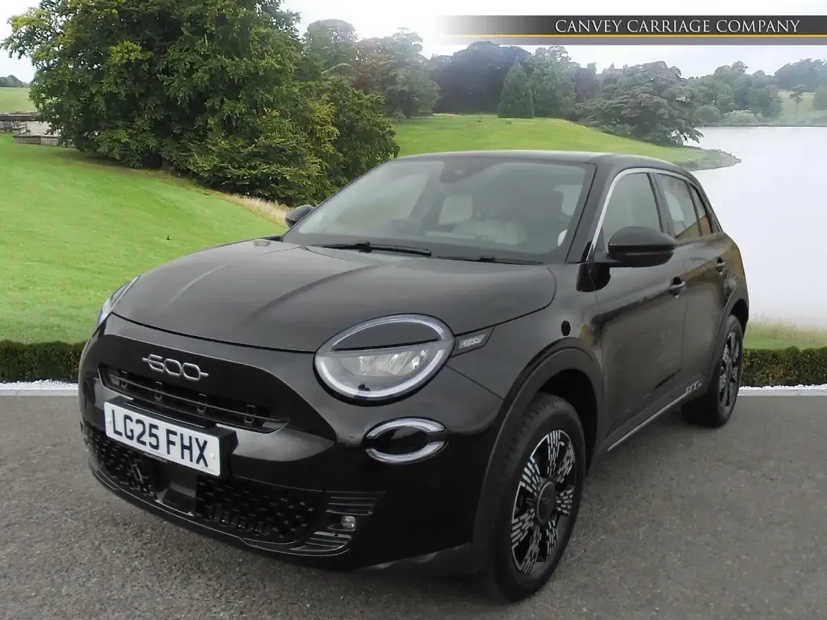 Used Fiat 600 S 2025 Black SUV