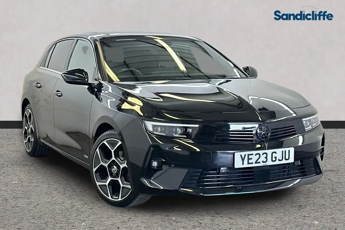 Used Vauxhall Astra Ultimate 130 HP (95 kW) 2025 Hatchback