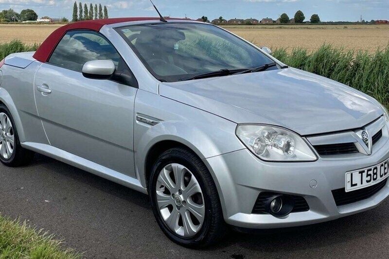 Used 2008 Vauxhall Astra Sport Cabriolet | £1,995 (Fair price) - Image 1/1