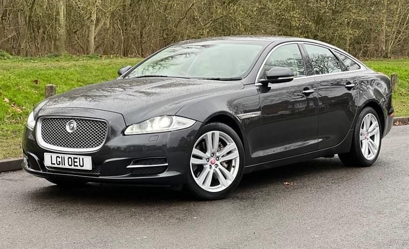 Grey Used 2011 Jaguar XJ Premium Luxury Sedan | £6,495 (Good price) - Image 1/4