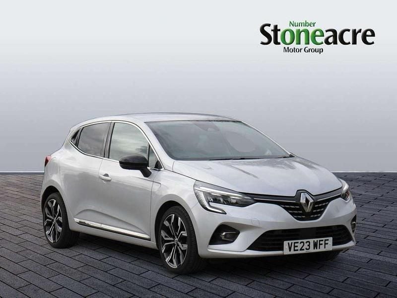 Silver Used 2023 Renault Clio V Techno Hatchback | £12,995 (Fair price) - Image 1/4