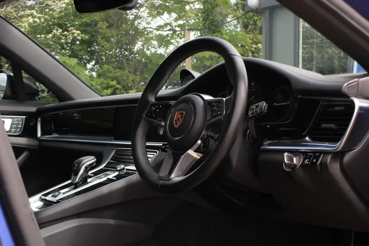 Used Porsche Panamera 2017 White Hatchback