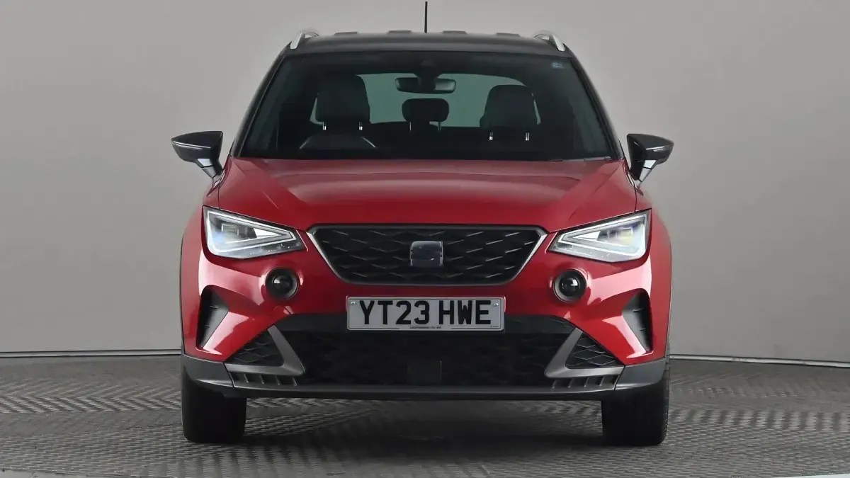 Used Seat Arona FR 110 HP (80 kW) 2023 Red SUV