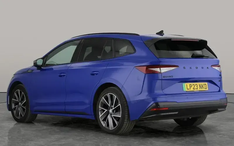 Used Skoda Enyaq iV SportLine 150 kW (204 HP) 2023 Blue SUV
